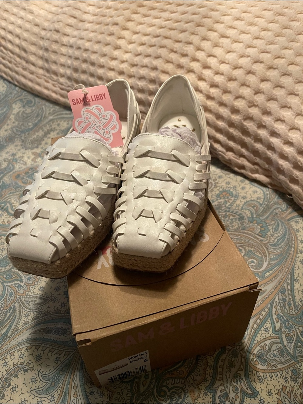 Sam & Libby white  slip-on espadrilles.